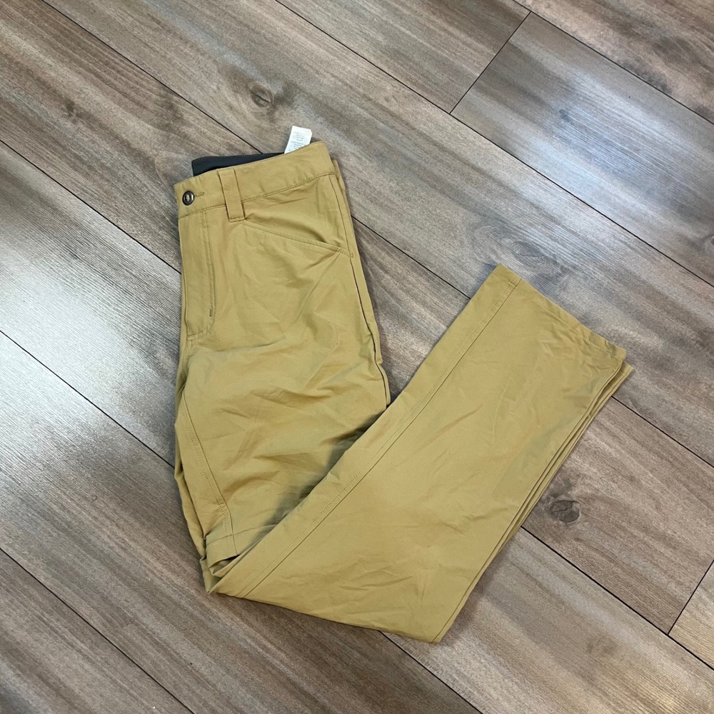 Patagonia Mens Quandary Convertible Pants Tan Beige Size 30 Hiking Outdoor Trail